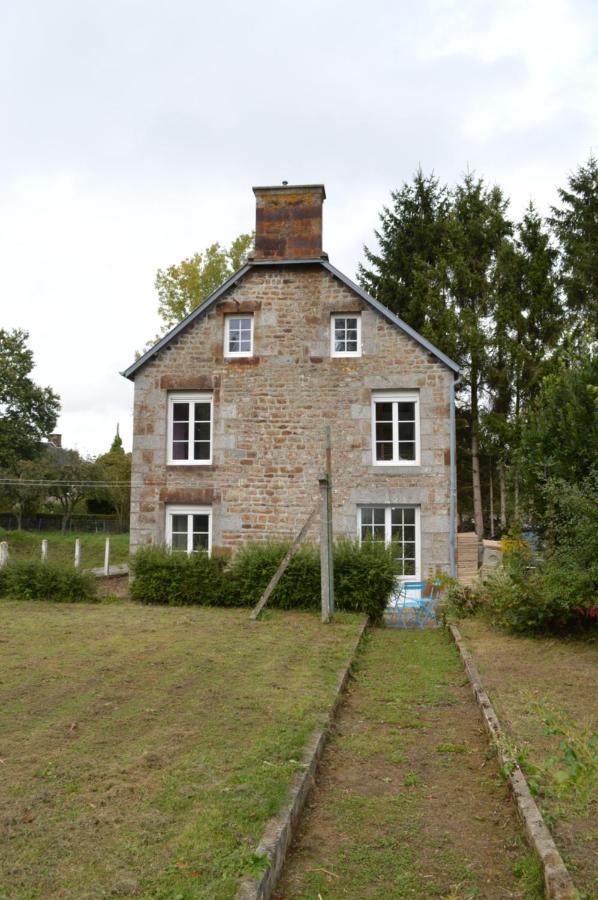 Gite Marlotte La Lande-Saint-Simeon Exterior foto